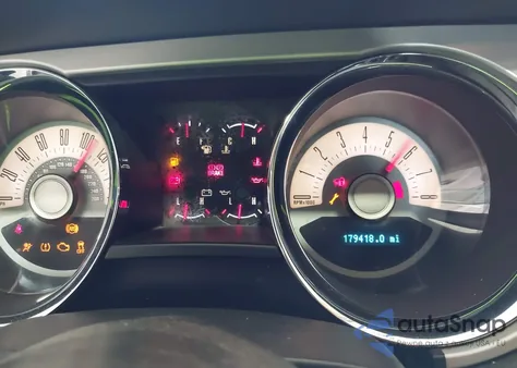 2012 Ford Mustang V6 Premium z USA, uszkodzony, nr VIN 1ZVBP8EM7C5207245